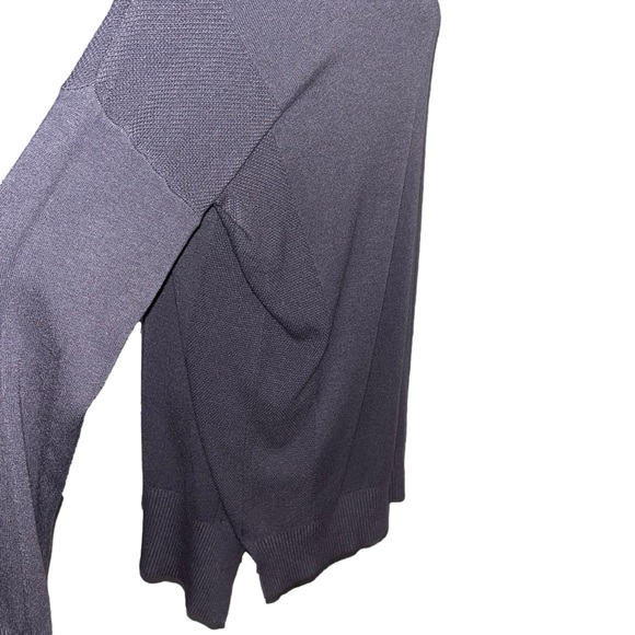 NWT Oversized split-hem Sweater, M/L - Picture 3 of 7